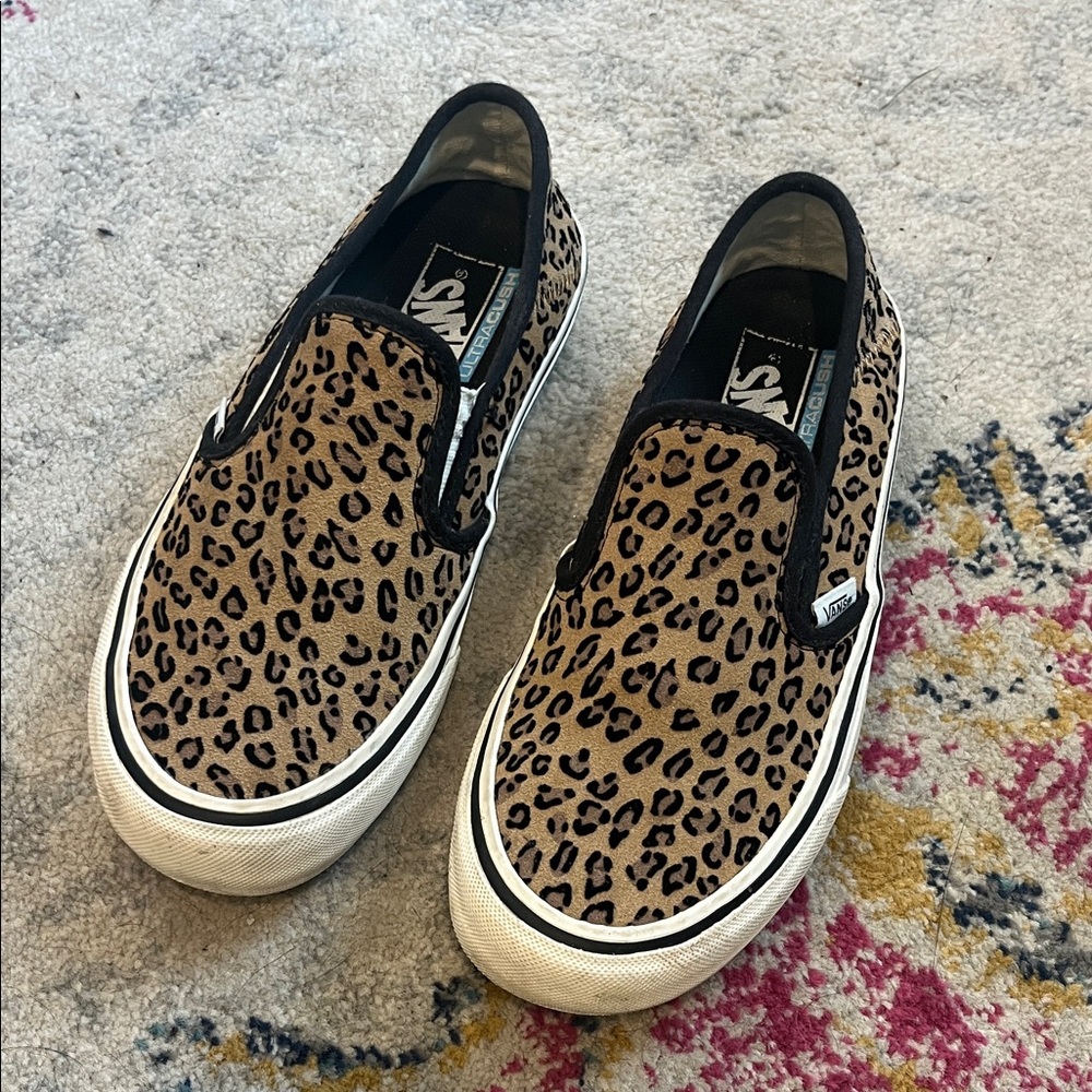 Vans women cheetah slip on